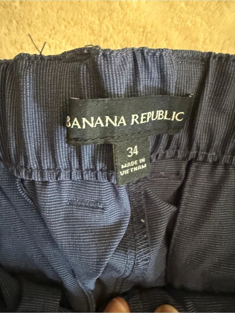 Banana Republic clean flat
